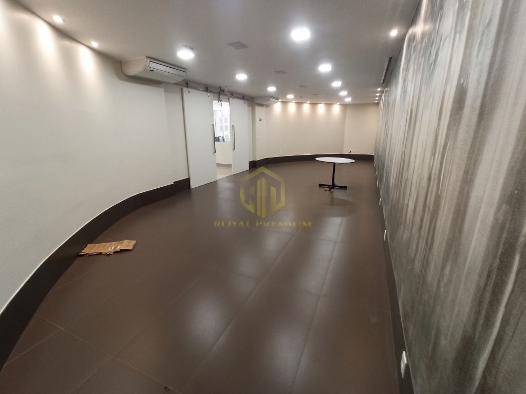 Espaço amplo e moderno: sala comercial em dois andares pront