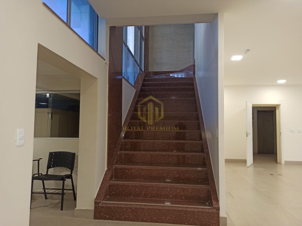 Espaço amplo e moderno: Sala Comercial em dois andares pronta para receber sua empresa em localização estratégica no coração Brasília. - foto 36