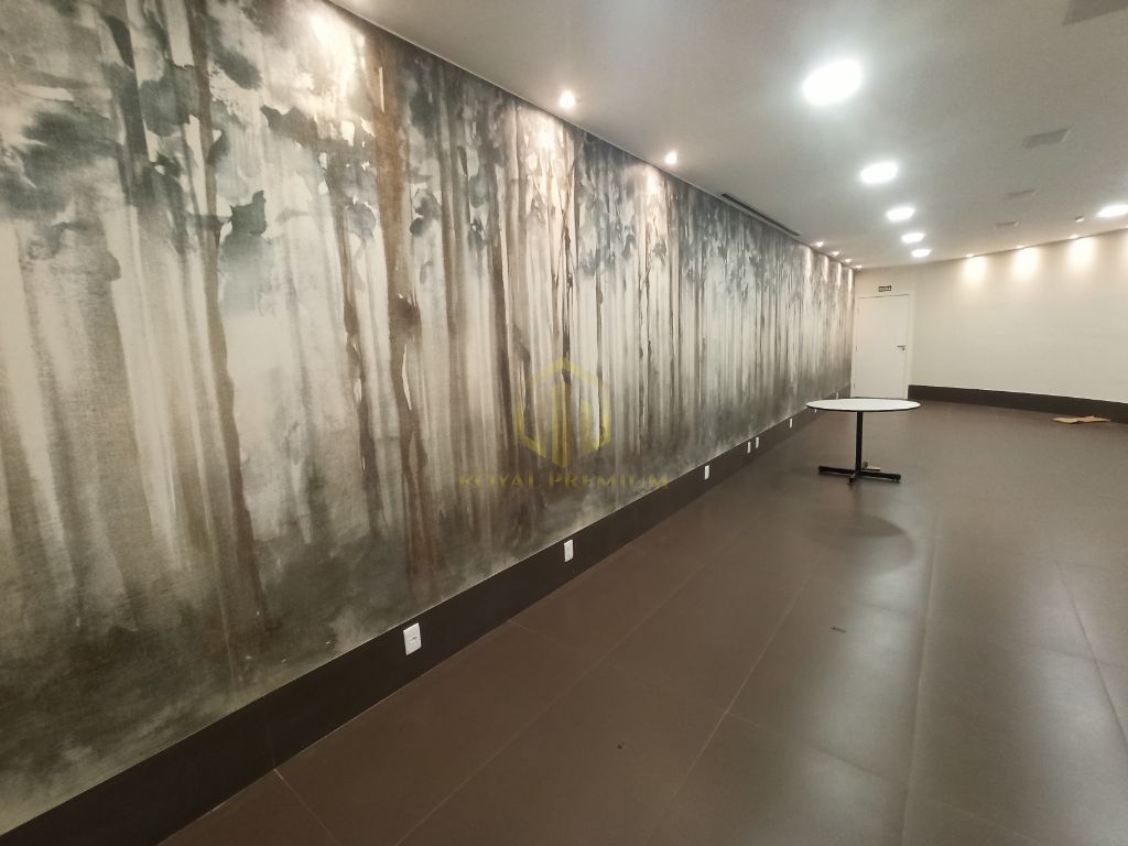 Espaço amplo e moderno: sala comercial em dois andares pront