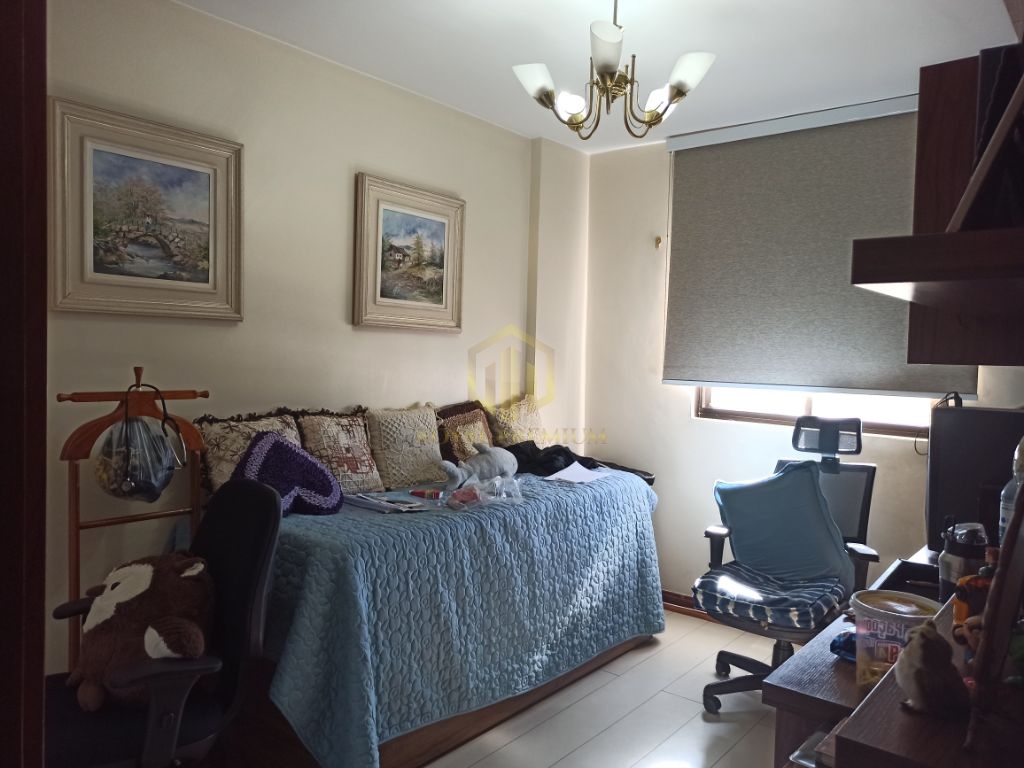 Apartamento de 4 quartos à Venda em Taguatinga Sul