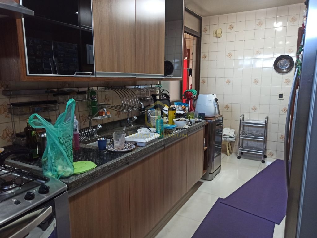 Apartamento de 4 quartos à Venda em Taguatinga Sul