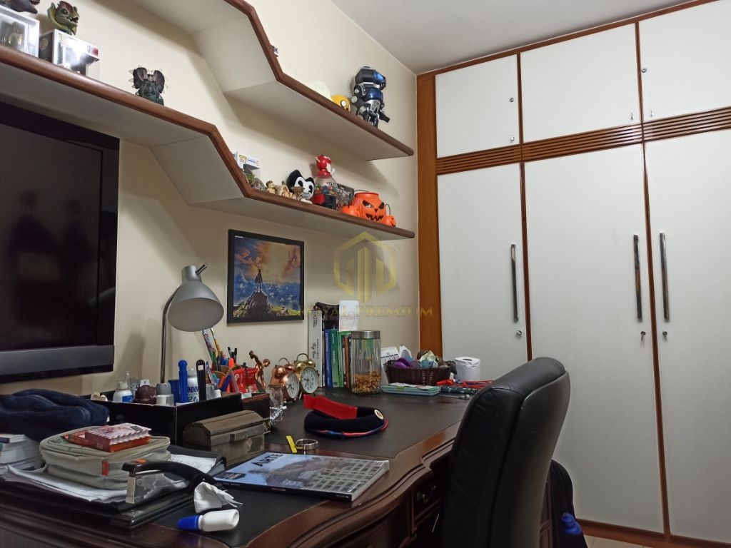 Apartamento de 4 quartos à Venda em Taguatinga Sul