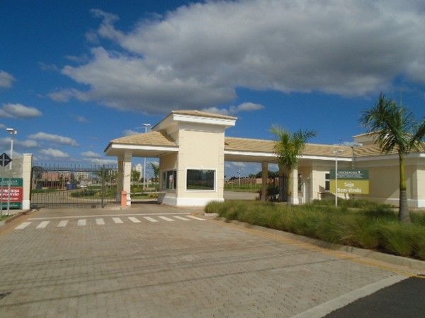 Imóvel ref. 17569 no bairro PARQUE FABER CASTELL I