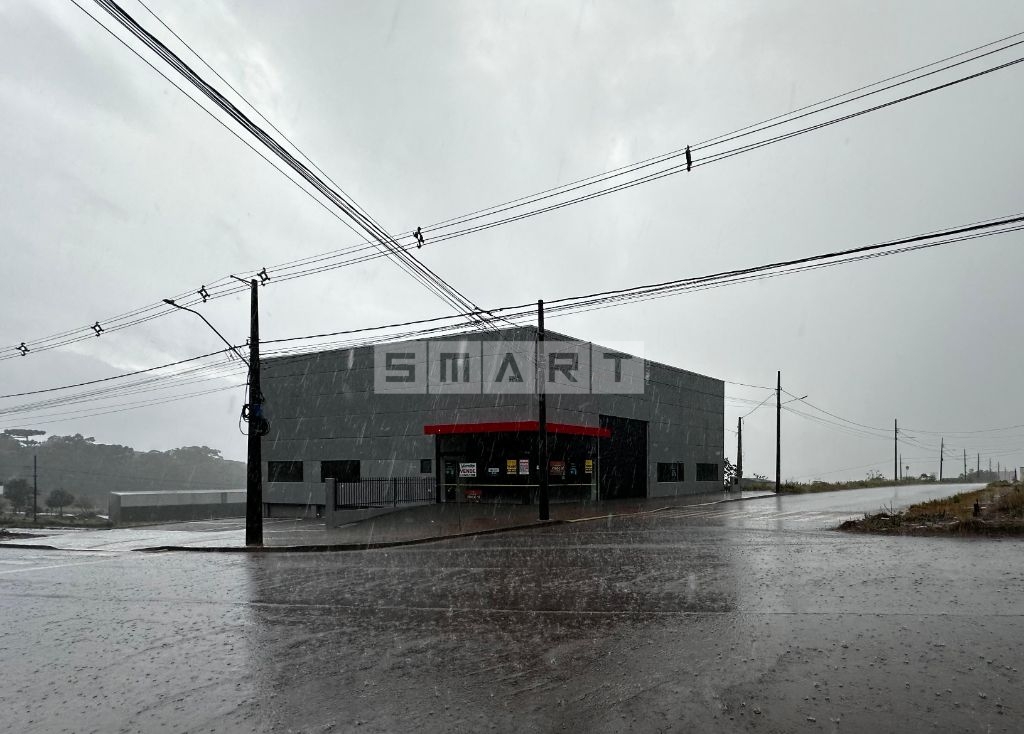 BARRACÃO À VENDA COM 396m² — foto 1 de 5