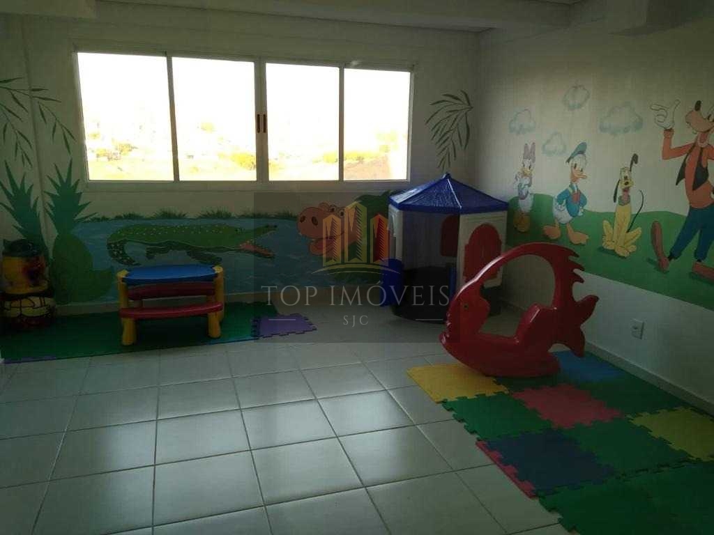Apartamento 2 Dormitórios no Parque Residencial Flamboyant 12º Andar, Sacada com Vista Livre e 1 Vaga Condomínio Boulevard Flamboyant