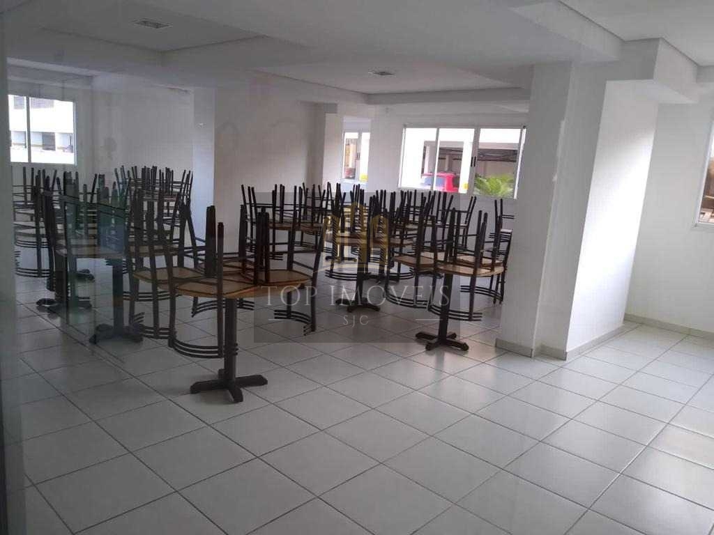 Apartamento 2 Dormitórios no Parque Residencial Flamboyant 12º Andar, Sacada com Vista Livre e 1 Vaga Condomínio Boulevard Flamboyant