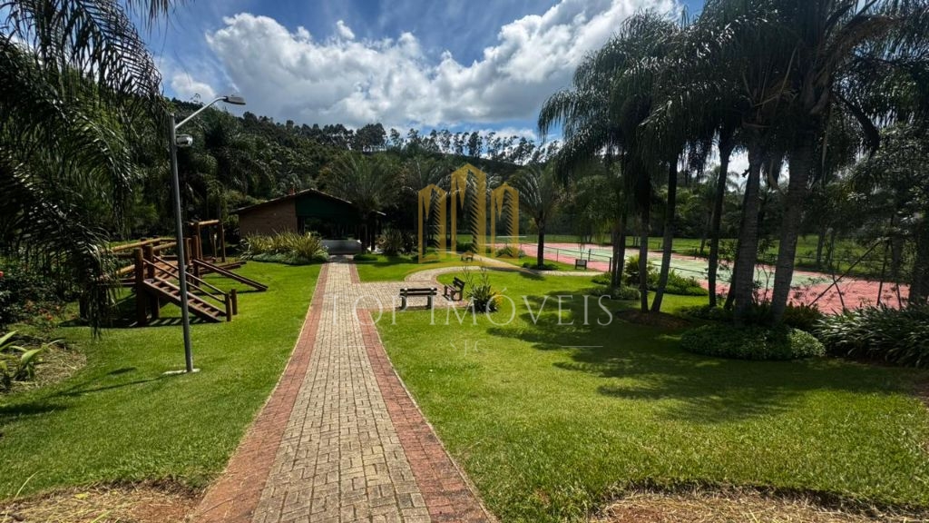 Terreno à venda no village parahybuna – 1.867 m² em rua sem 