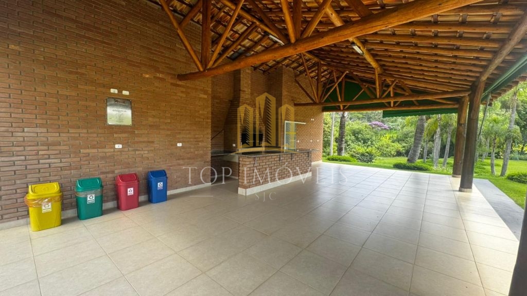 Terreno à venda no village parahybuna – 1.867 m² em rua sem 