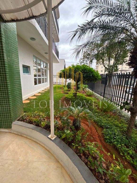 Apartamento Espaçoso 3 Dormitórios com Suíte, Sacada Privativa e Varanda Gourmet com Churrasqueira a Carvão