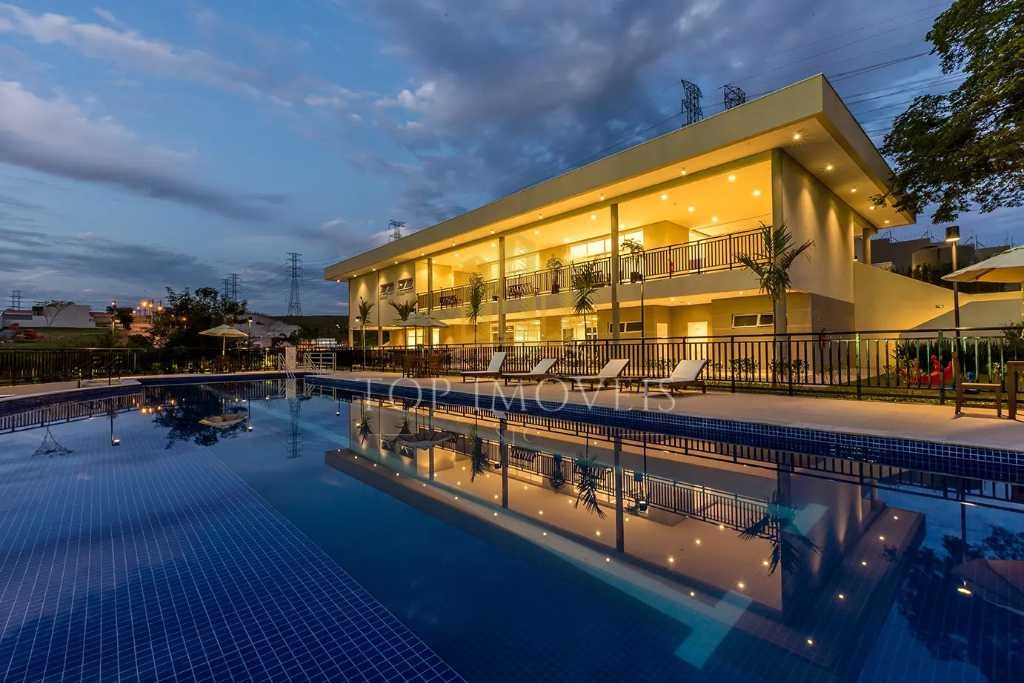 Excelente terreno plano com área de 250 m² em condomínio fec