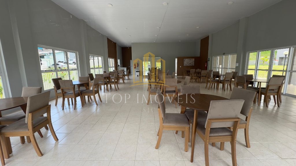 Lindo apartamento dois dormitórios condomínio com lazer comp