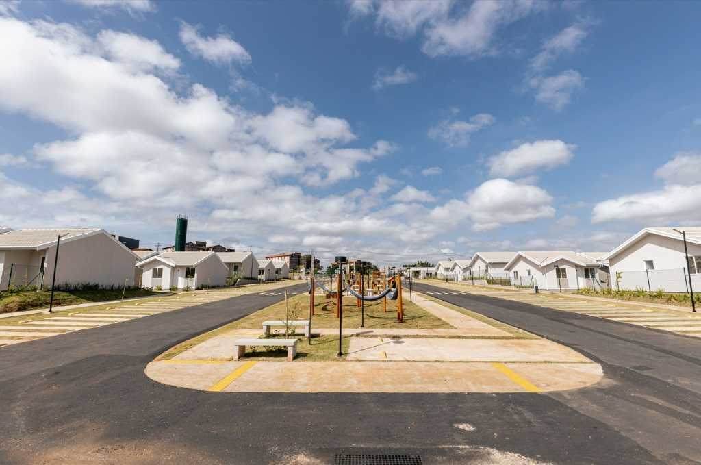 Venda de Casas / Padrão na cidade de Caçapava - foto 3