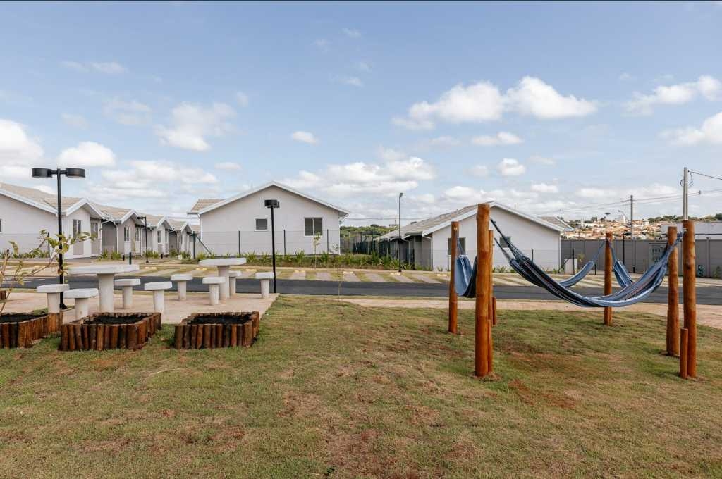 Venda de Casas / Padrão na cidade de Caçapava - foto 7