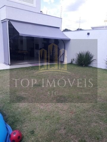 Casa com 4 dormitórios à venda, 210 m² - Villa Branca - Jacareí/SP