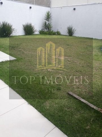 Casa com 4 dormitórios à venda, 210 m² - Villa Branca - Jacareí/SP