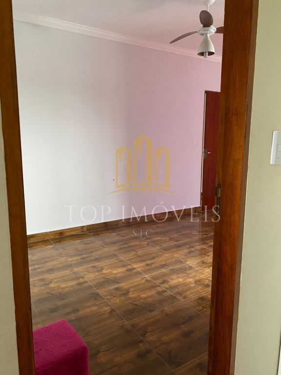 Belíssima casa no portal dos Pássaros