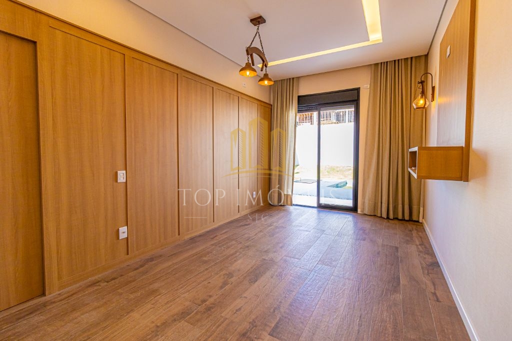 Sobrado em condomínio fechado com 4 Dormitórios, 337m² - Urbanova - São José dos Campos/SP