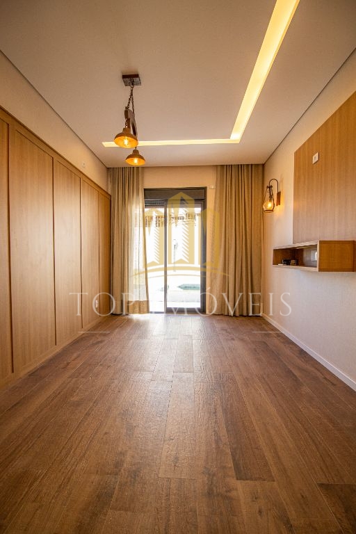 Sobrado em condomínio fechado com 4 Dormitórios, 337m² - Urbanova - São José dos Campos/SP