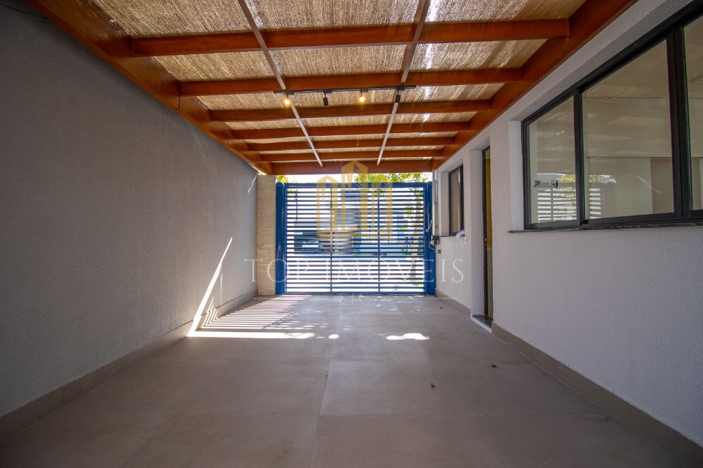 Sobrado em condomínio fechado com 4 Dormitórios, 337m² - Urbanova - São José dos Campos/SP