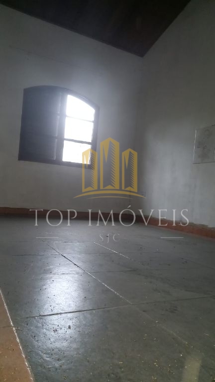 Chacara com 2600m², piscina, gramado à beira do Rio Buquirinha! Muito espaço e conforto! - foto 9