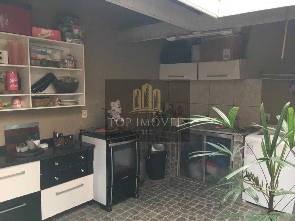Sobrado com 4 dormitórios à venda, 200 m² - Jardim das Cerejeiras - São José dos Campos/SP