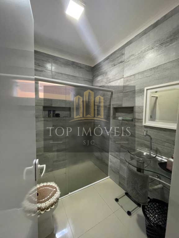 Sobrado com 4 dormitórios à venda, 200 m² - Jardim das Cerejeiras - São José dos Campos/SP