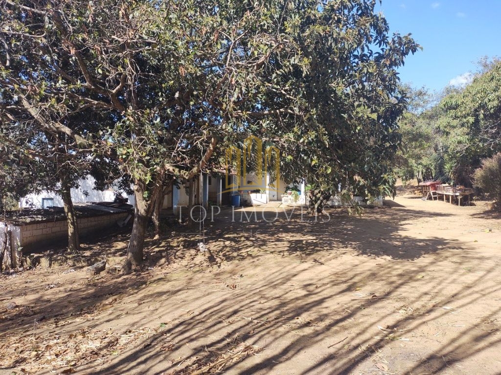Ótimo terreno, escriturado, com 12.900,00 m²