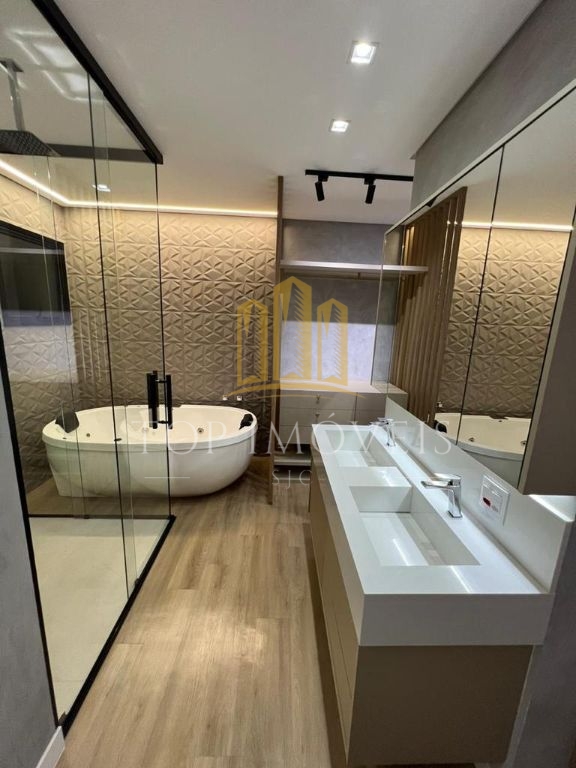 Sobrado Luxuoso de Alltíssimo padrão, mobiliado, Porteira Fechada no Alphaville II