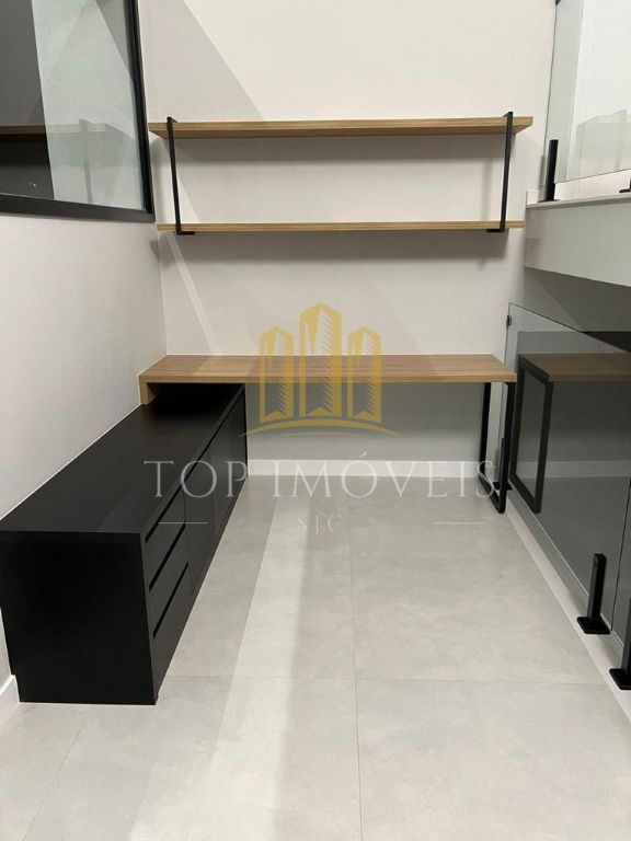 Sobrado Luxuoso de Alltíssimo padrão, mobiliado, Porteira Fechada no Alphaville II
