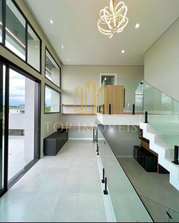 Sobrado Luxuoso de Alltíssimo padrão, mobiliado, Porteira Fechada no Alphaville II