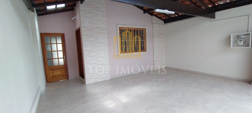 Casa no Jardim Oriente zona sul de São José dos Campos -SP