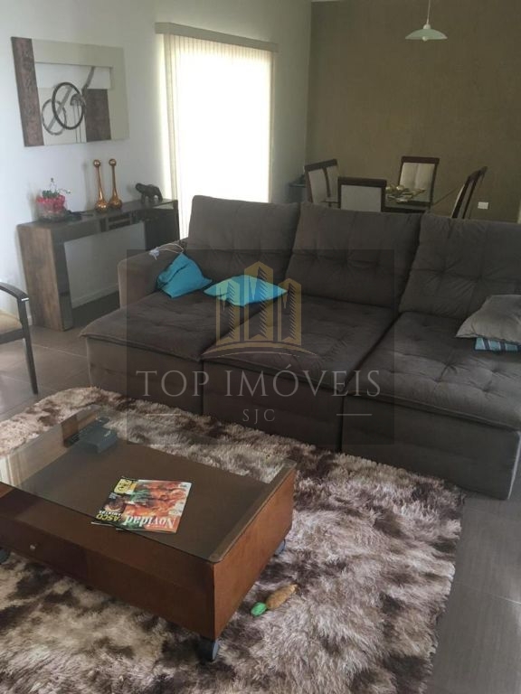 Casa à venda, 400 m² - Terras de Santa Helena - Jacareí/SP