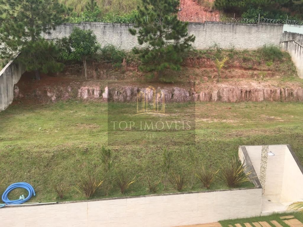 Casa à venda, 400 m² - Terras de Santa Helena - Jacareí/SP