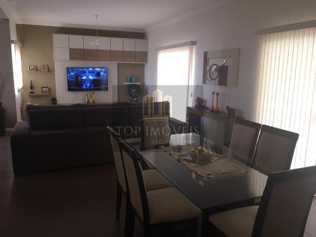 Casa à venda, 400 m² - Terras de Santa Helena - Jacareí/SP