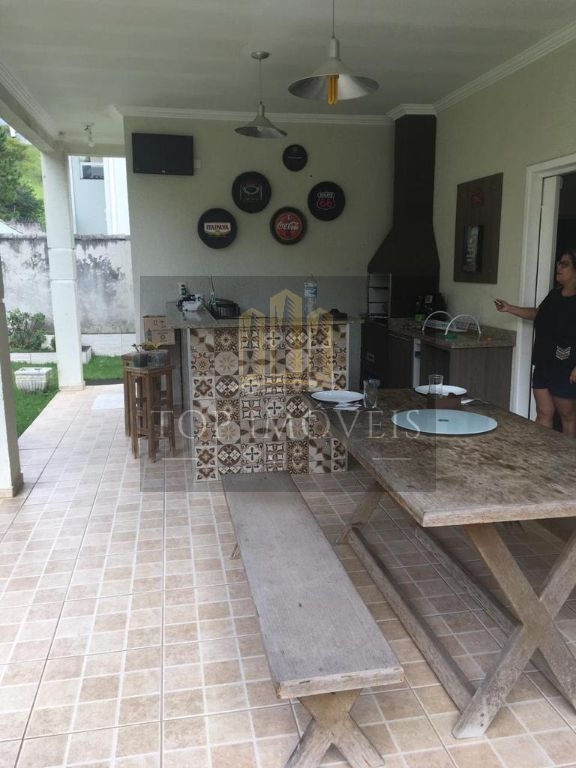 Casa à venda, 400 m² - Terras de Santa Helena - Jacareí/SP
