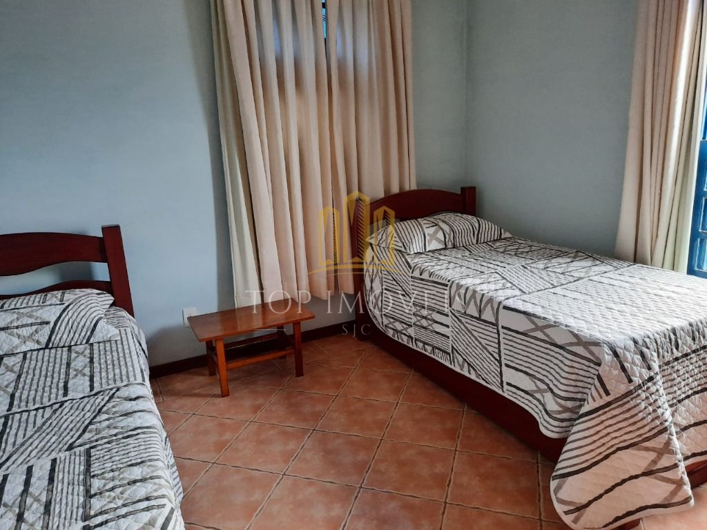 Sítio em condomínio fechado - São José dos Campos/SP