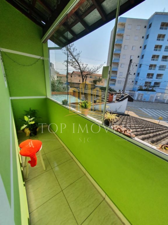Excelente sobrado novo com 4 dormitórios - Jardim Rodolfo, São José dos Campos/SP
