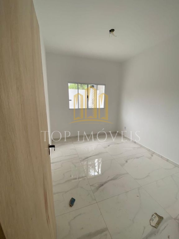 Linda casa térrea no Parque Residencial Santo André - Caçapava/SP - foto 5