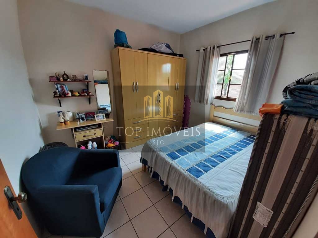 Sobrado com 4 dormitórios à venda, 350 m² no Parque Novo Horizonte - São José dos Campos/SP