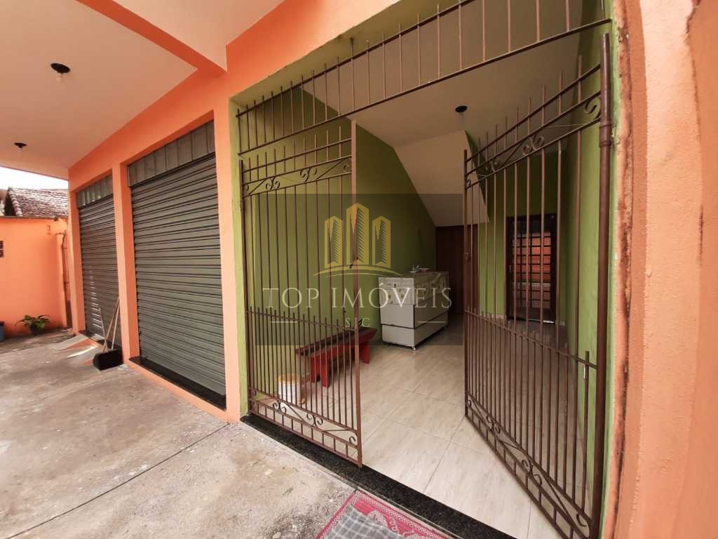 Sobrado com 4 dormitórios à venda, 350 m² no Parque Novo Horizonte - São José dos Campos/SP