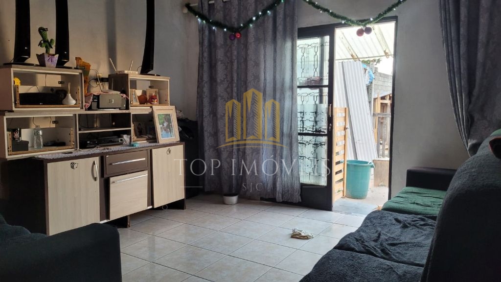 Terreno de 430m² no Jardim Colônia, Jacareí/SP