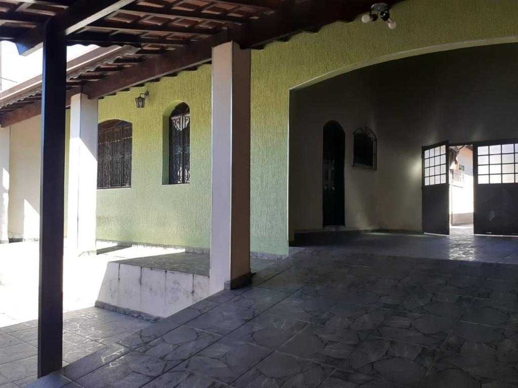 Casa com 2 dormitórios à venda, 197 m² - Parque Santo Antônio - Jacareí/SP