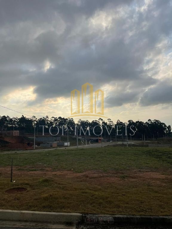 Terreno de 200m² no loteamento Setparque São José dos Campos/SP