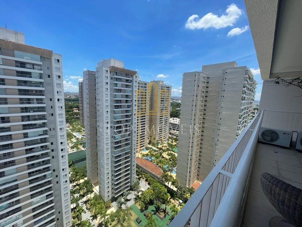 Apartamento de luxo no Jardim das industrias