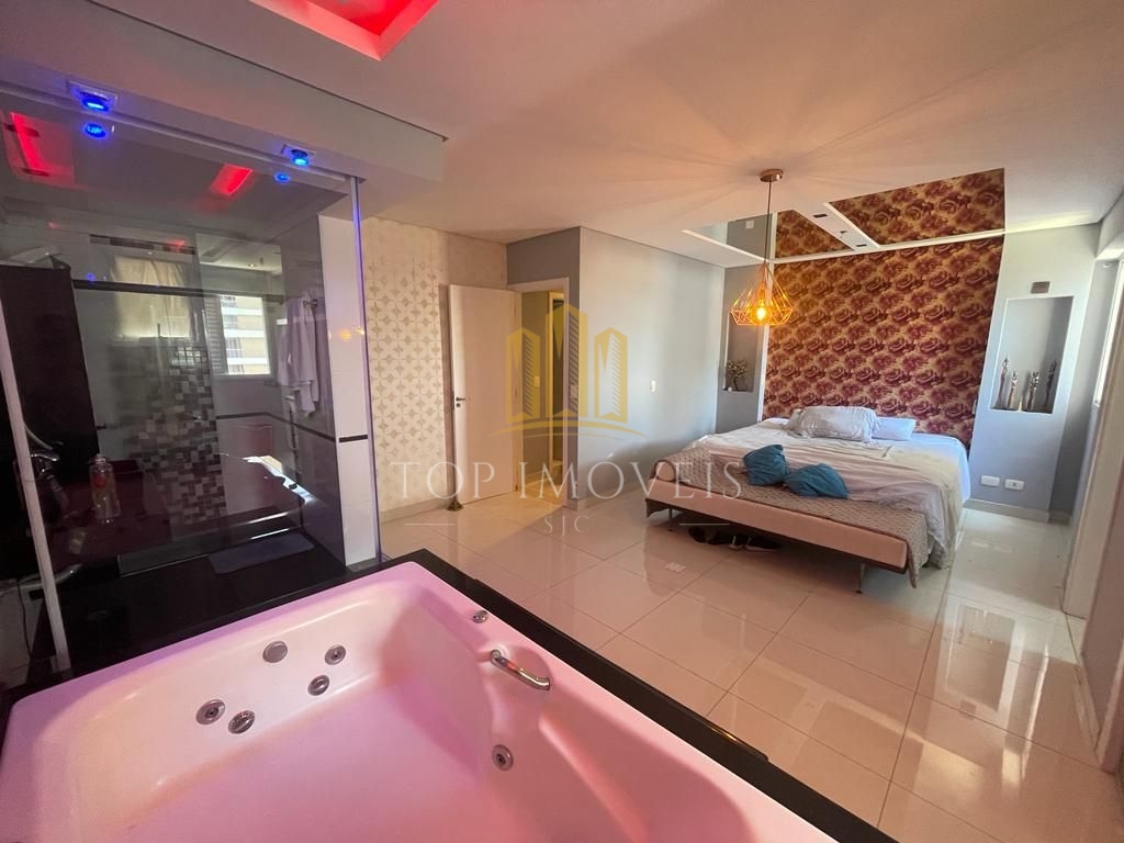 Apartamento de luxo no Jardim das industrias