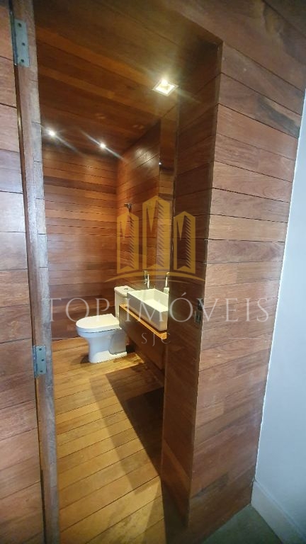 Cobertura Duplex de 275m2 no Jardim Aquárius