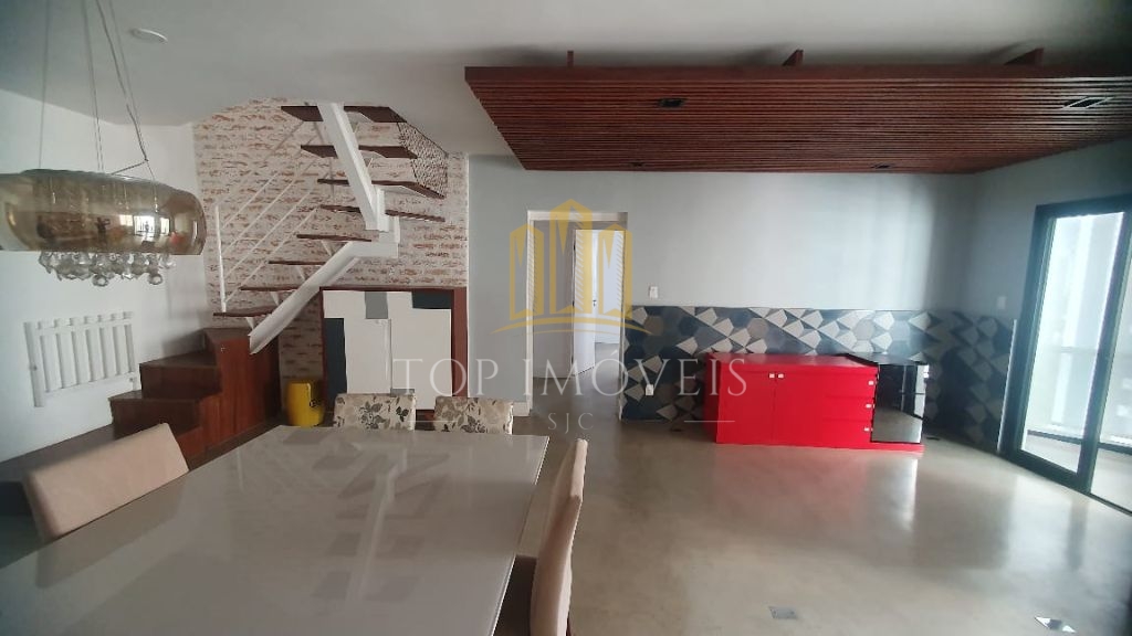 Cobertura Duplex de 275m2 no Jardim Aquárius
