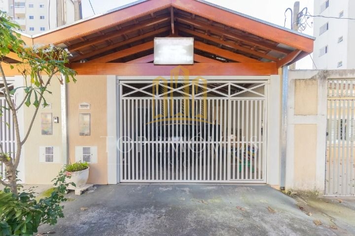 Maravilhosa Casa com 120m² e 3 Dormitórios 1 suite no Parque Industrial