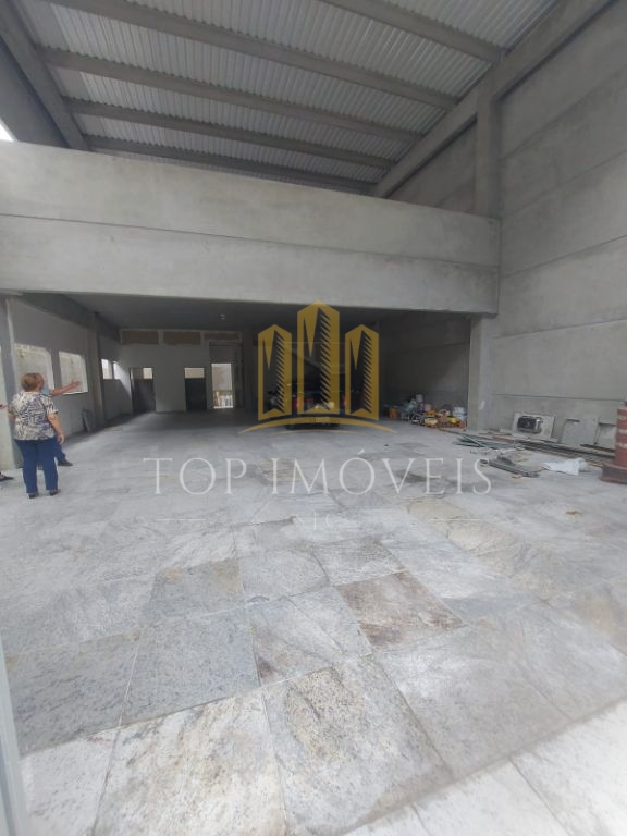 Ponto comercial, com 340 m² na Av. José Longo - Centro