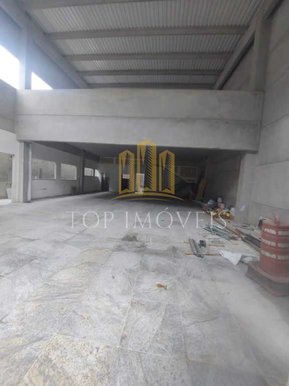 Ponto comercial, com 340 m² na Av. José Longo - Centro